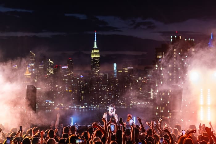 NYC rooftop party photo at Westlight Brooklyn 2